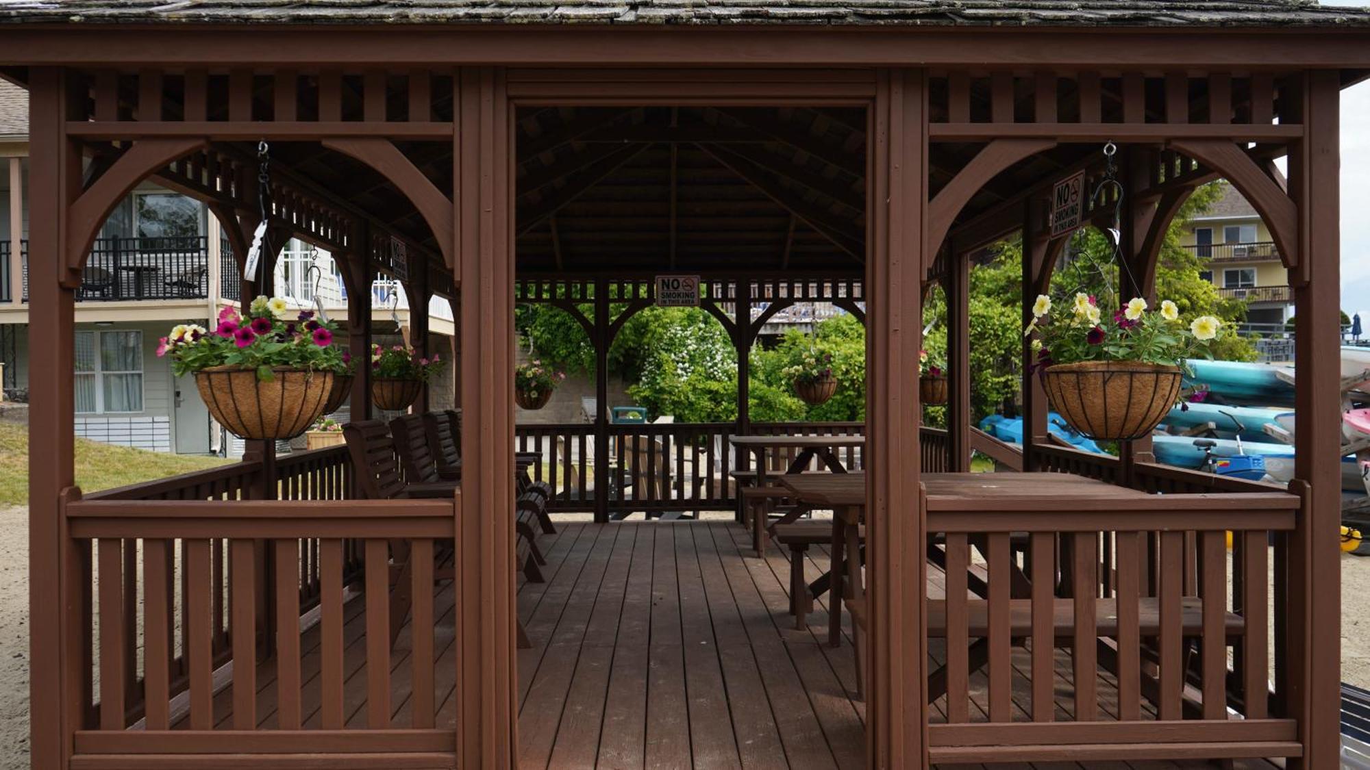 Marine Village Resort Lake George Exterior foto